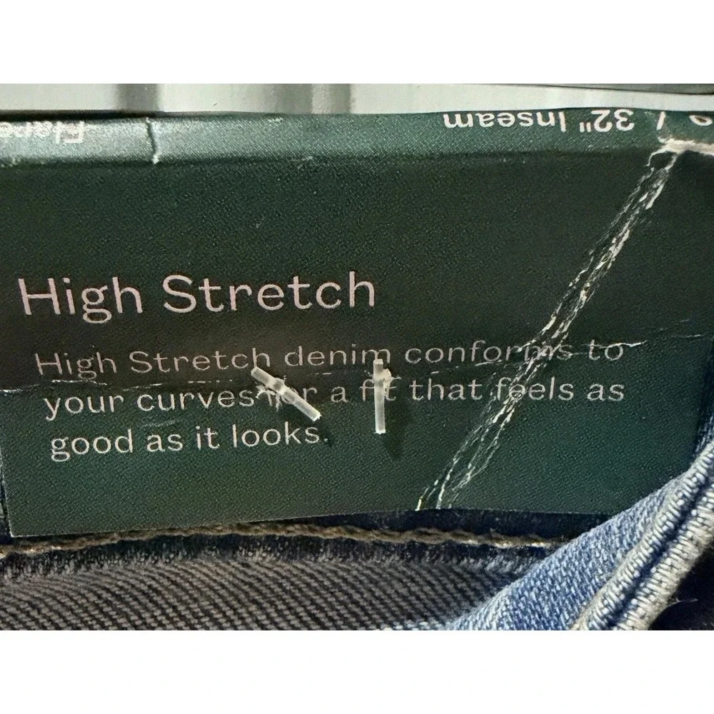Wild Fable Mid Rise Flare High Stretch - Size 0 / 32